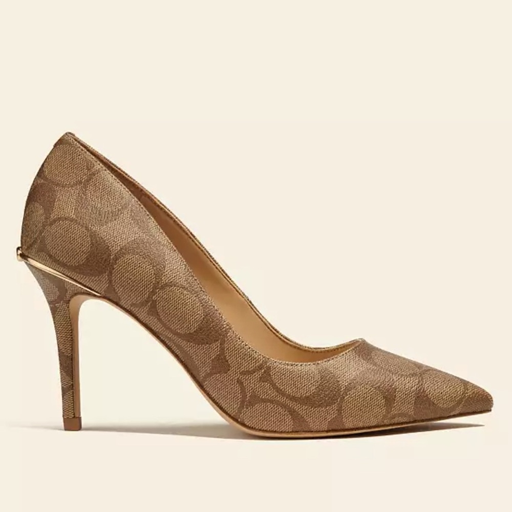 Brand new coach high heels shoes in the box